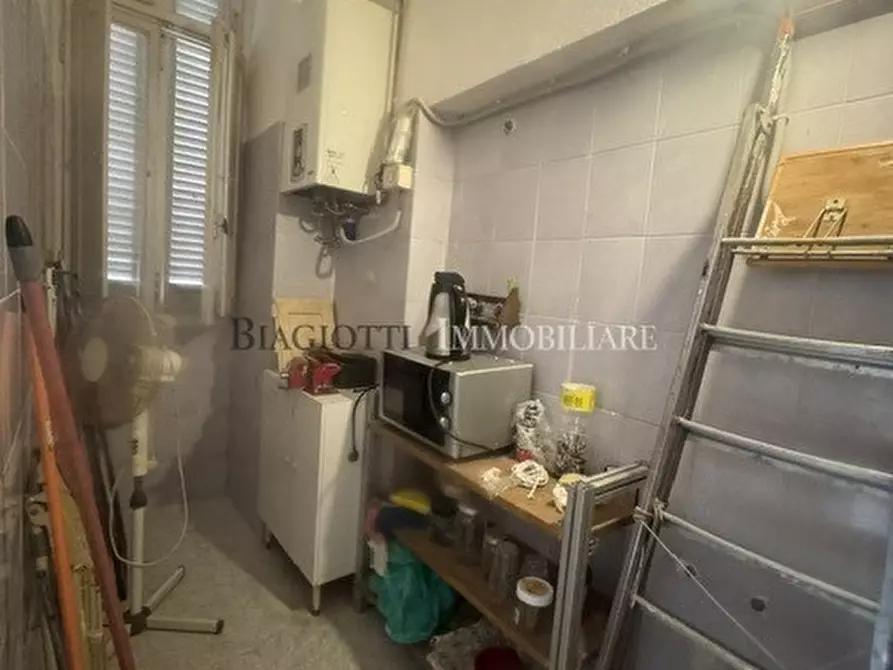Immagine 10 di Quadrilocale in vendita  a Livorno