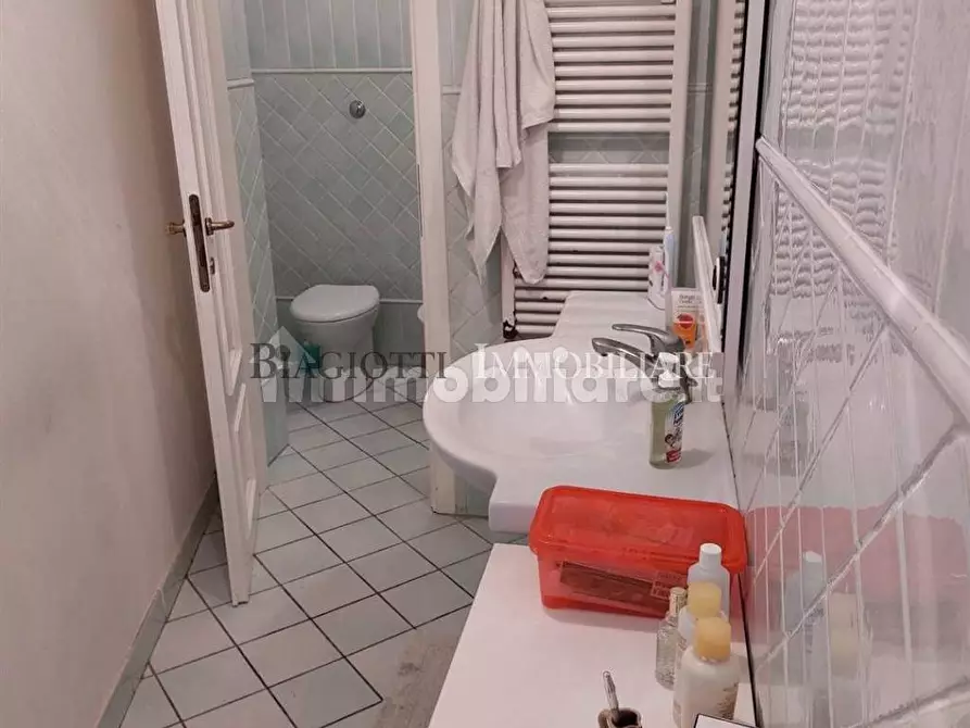 Immagine 62 di Casa semindipendente in vendita  a Livorno