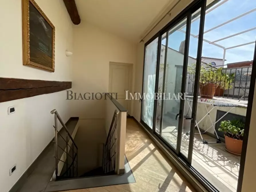 Immagine 19 di Attico in vendita  a Livorno