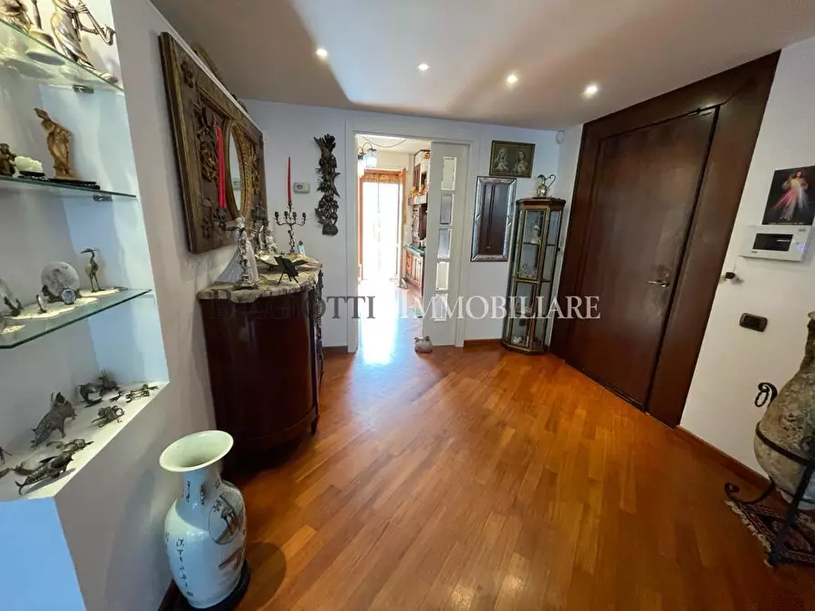 Immagine 14 di Casa semindipendente in vendita  a Livorno