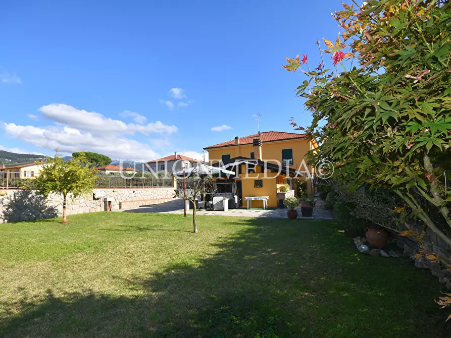 Immagine 7 di Casa indipendente in vendita  in Via canaletto a Castelnuovo Magra