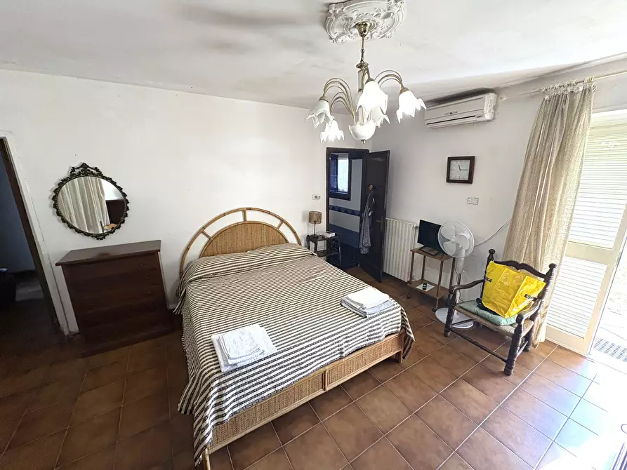 Immagine 21 di Appartamento in vendita  in Via C. A. Fabbricotti a Ameglia