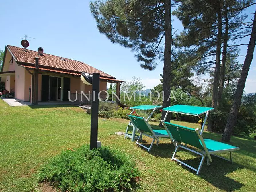 Immagine 8 di Villa in vendita  in Via cappuccini a Sarzana