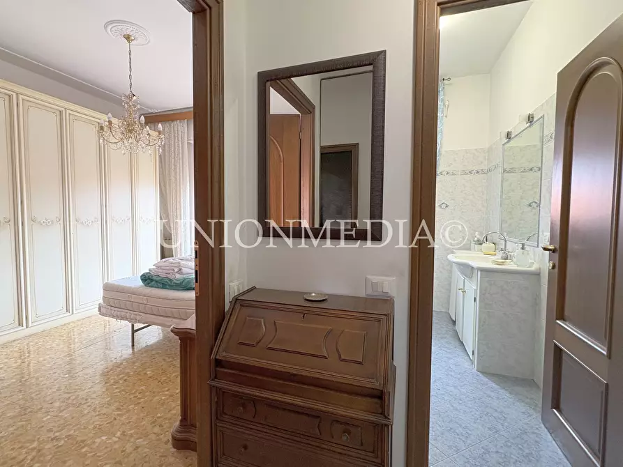 Immagine 29 di Appartamento in vendita  in Via porta parma 12 a Sarzana