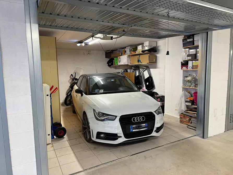 Immagine 42 di Trilocale in vendita  in Via Colombarina 9 a Coriano