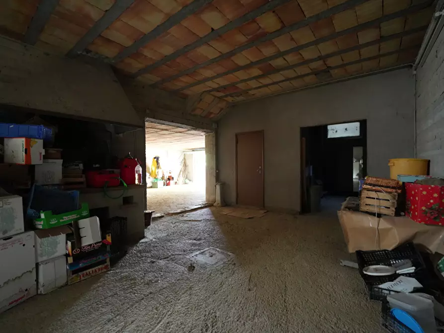 Immagine 28 di Villa in vendita  in Via delle Cave a Poggio Torriana