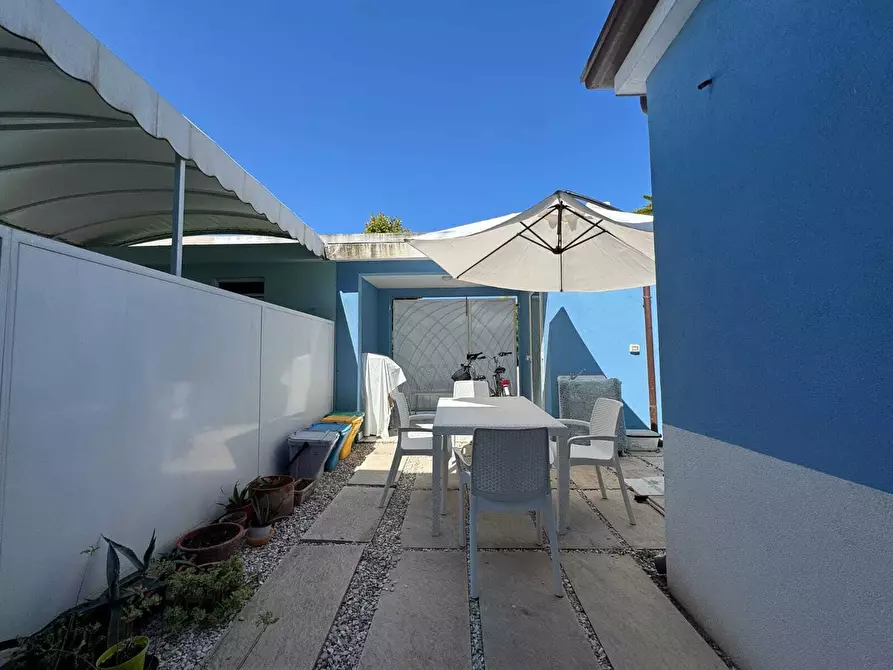 Immagine 56 di Terratetto in vendita  in Via Sinistra del Porto a Rimini