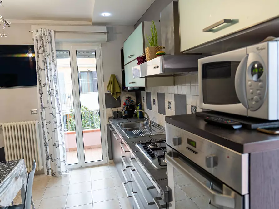 Immagine 3 di Trilocale in vendita  in Via Viola a Santarcangelo Di Romagna