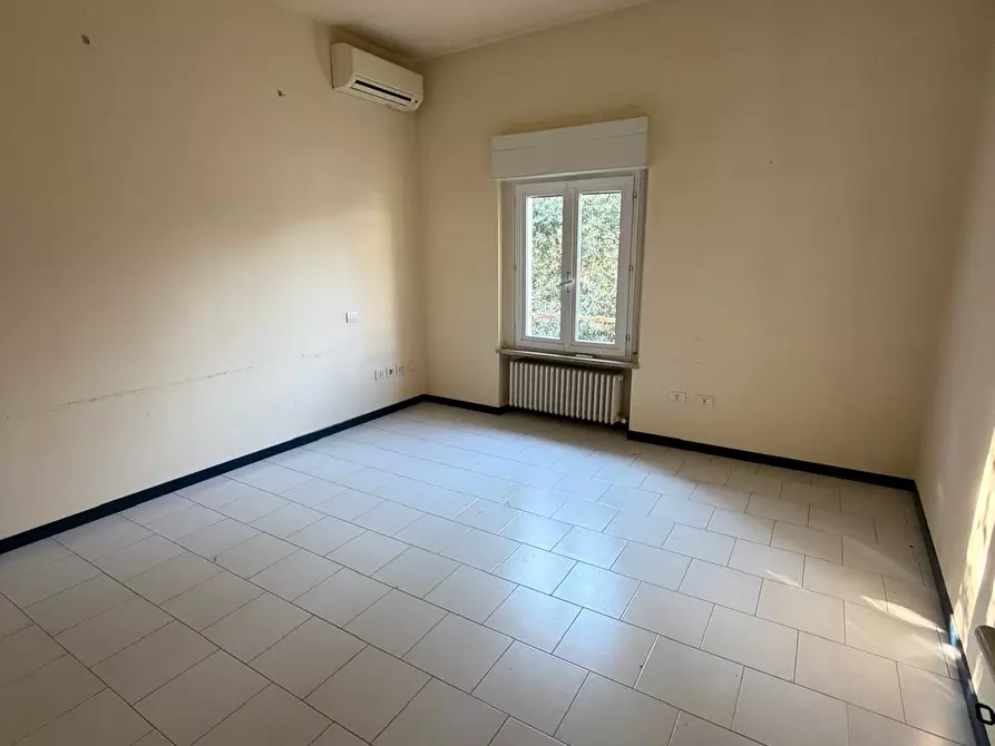 Immagine 22 di Pentalocale in vendita  in Via Cino Mancini 55 a Cattolica