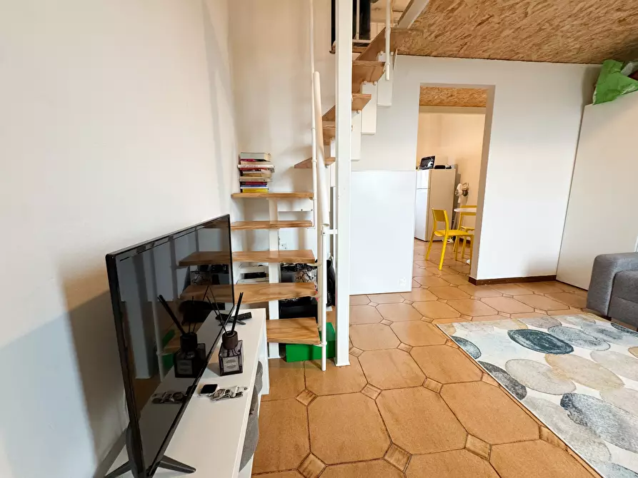 Immagine 19 di Bilocale in vendita  in Via Onofrio Tommasini 9 a Rimini