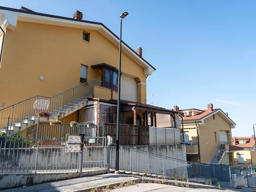 Immagine 45 di Trilocale in vendita  in Via Ugo Foscolo 87 a Montescudo-Monte Colombo