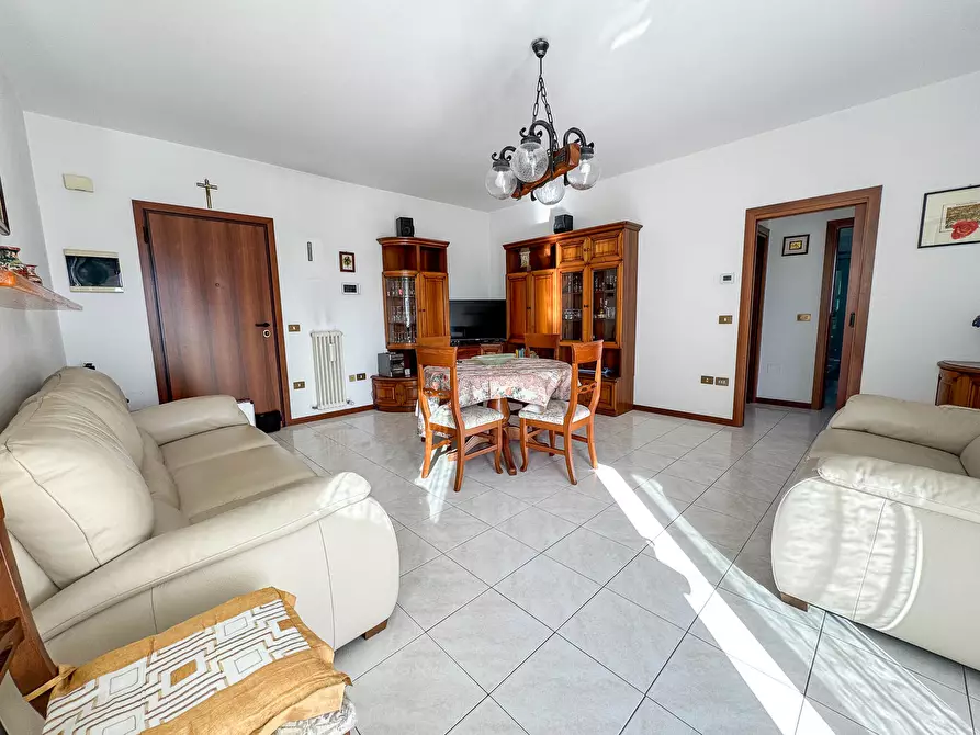 Immagine 7 di Trilocale in vendita  in VIA MARVELLI 7 a Rimini