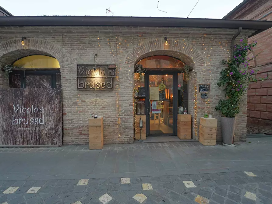 Immagine 4 di Bar / Ristorante in vendita  in Via Cesare Battisti 23 a Santarcangelo Di Romagna