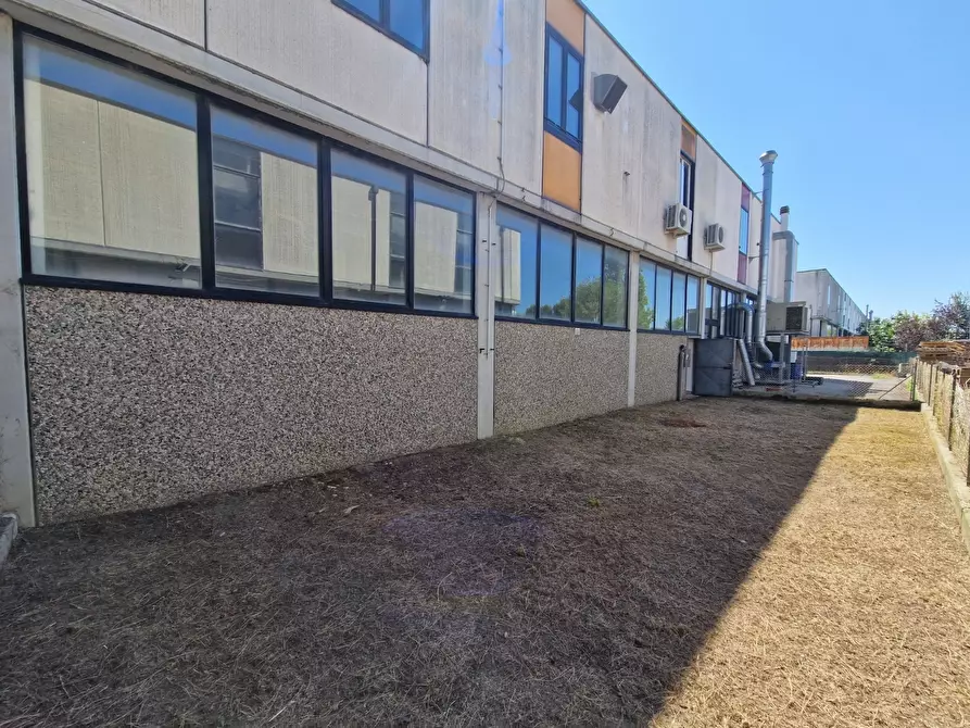 Immagine 21 di Attività artigianale in affitto  in Via della Liberazione a San Mauro Pascoli