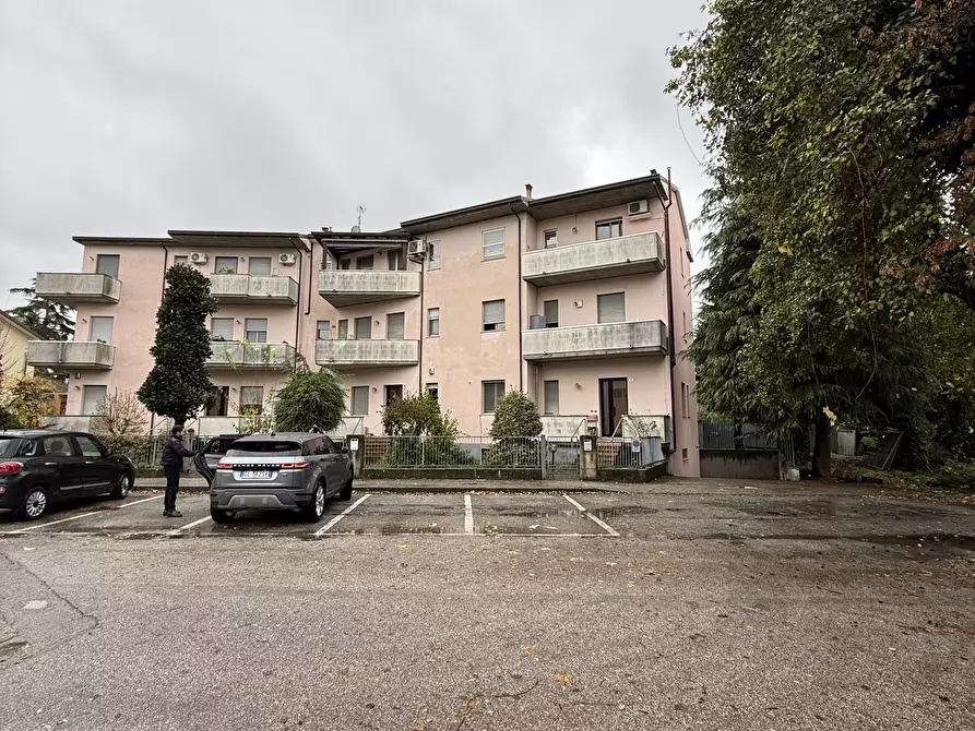 Immagine 54 di Pentalocale in vendita  in Piazza Fratelli Rosselli a Santarcangelo Di Romagna