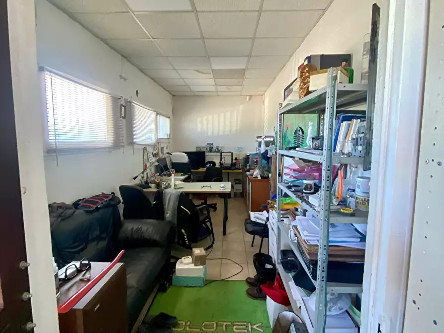 Immagine 6 di Attività artigianale in vendita  in Via Pauluzza 9 a Forli'