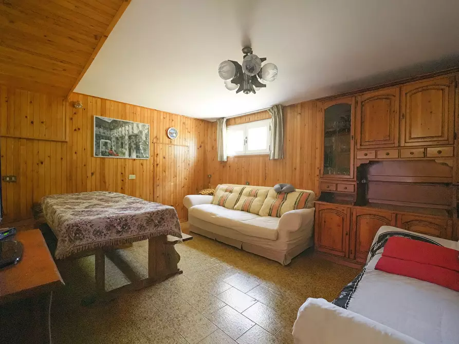 Immagine 30 di Porzione di casa in vendita  in Via Misano 3 a Santarcangelo Di Romagna