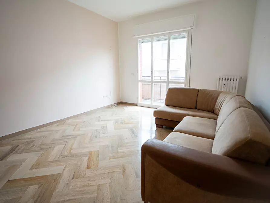 Immagine 5 di Trilocale in vendita  in Via Vega 51 a Rimini