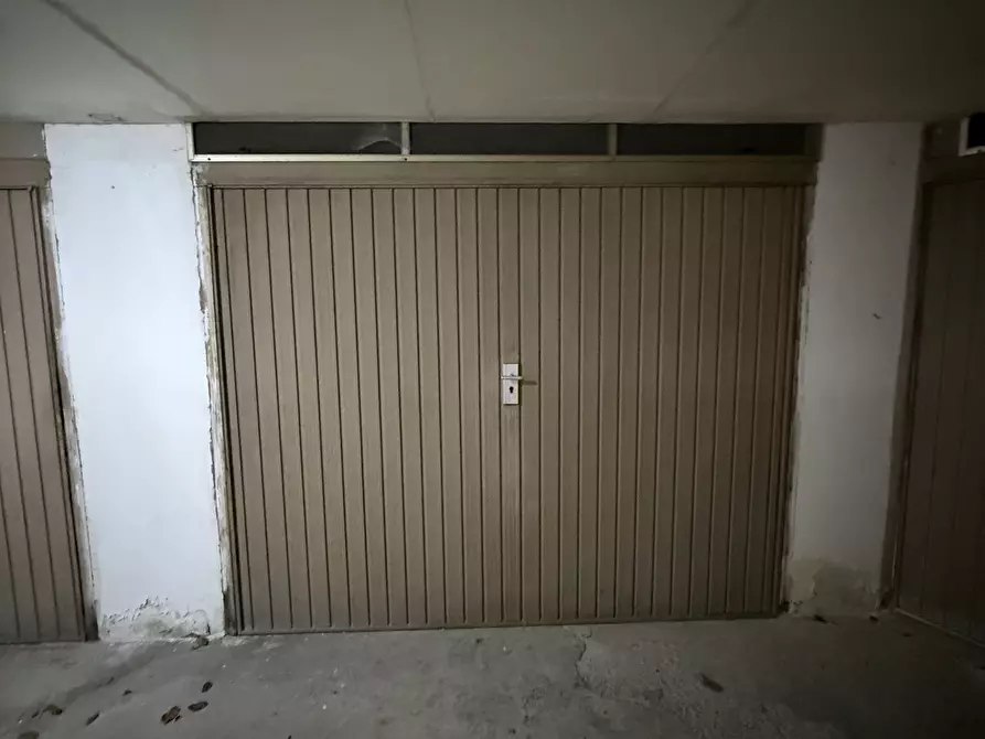 Immagine 49 di Pentalocale in vendita  in Piazza Fratelli Rosselli a Santarcangelo Di Romagna