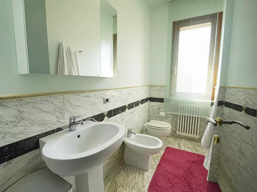 Immagine 23 di Villa in vendita  in Via Laerte Rolfini a Rimini