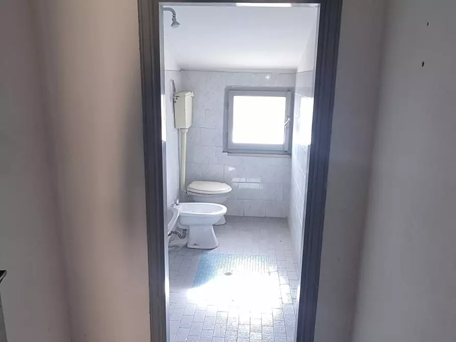 Immagine 27 di Casa trifamiliare in vendita  in Viale Viareggio 14 a Rimini