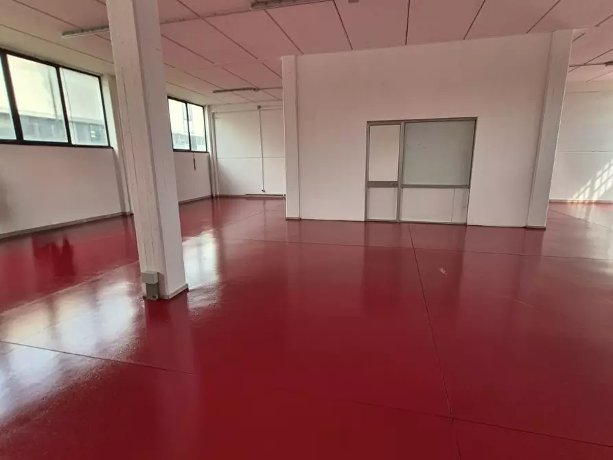 Immagine 2 di Attività artigianale in affitto  in Via della Liberazione a San Mauro Pascoli