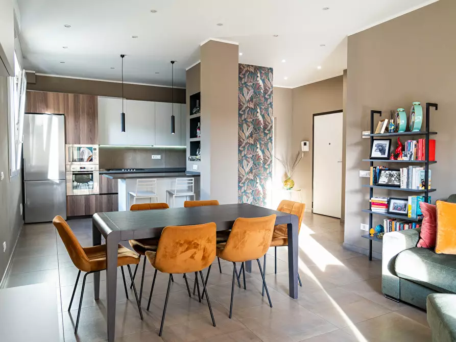 Immagine 1 di Quadrilocale in vendita  in Viale San Gottardo a Rimini