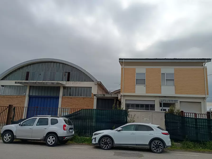 Immagine 2 di Attività artigianale in vendita  in Via Jesi a Pesaro