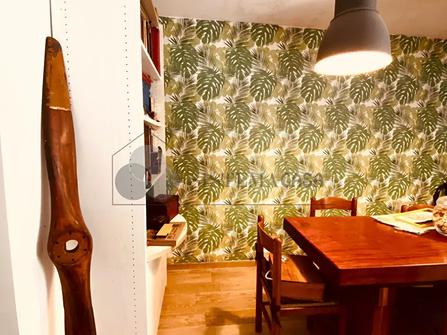 Immagine 39 di Villa in vendita  a Castelnuovo Magra