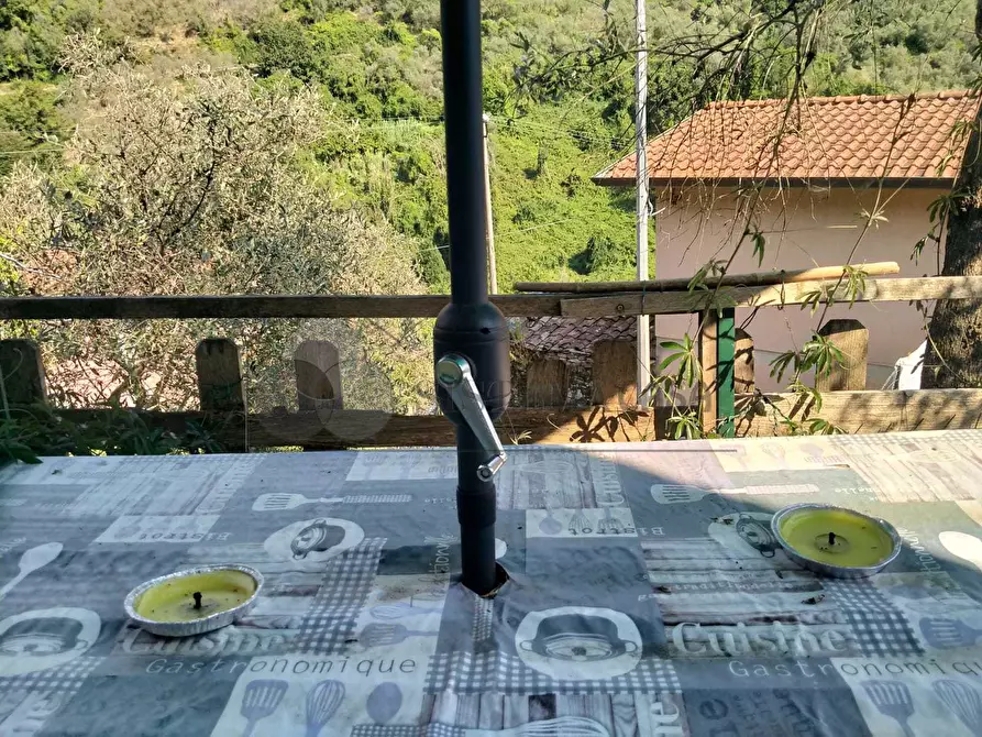 Immagine 4 di Porzione di casa in vendita  in via Figliola snc a Ortonovo