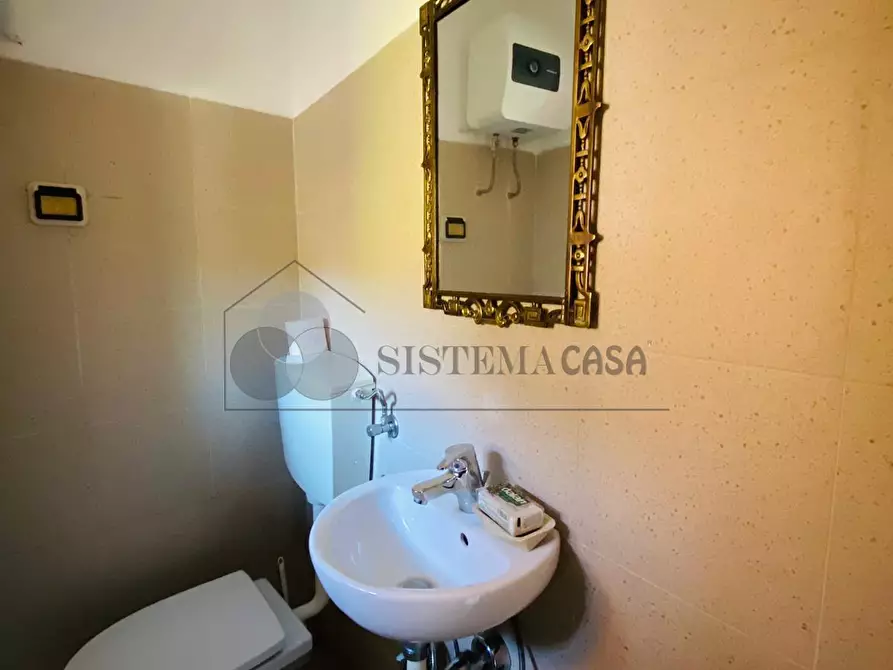 Immagine 10 di Rustico / casale in vendita  in Via Sperone 1616 a Follo