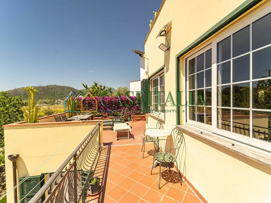 Immagine 19 di Casa indipendente in vendita  a Cisano Sul Neva