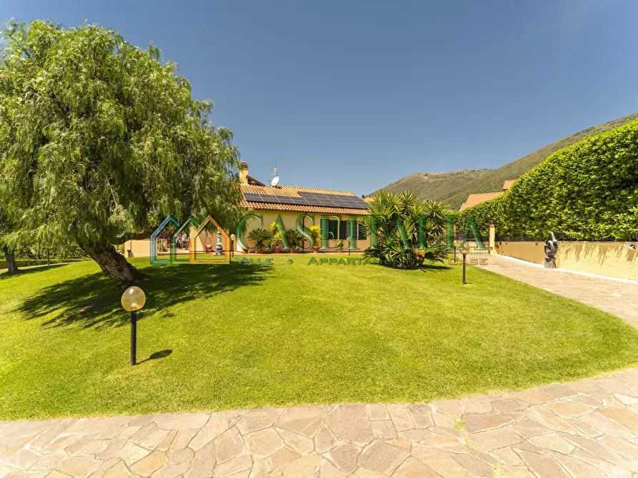 Immagine 44 di Casa indipendente in vendita  a Cisano Sul Neva