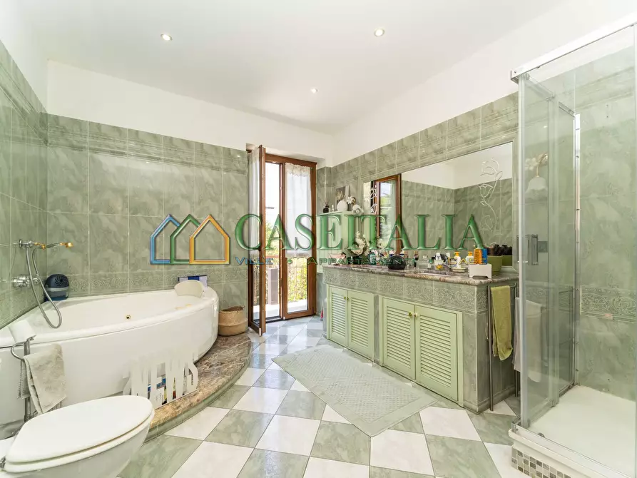 Immagine 30 di Villa in vendita  in Via Mario Greco 61 a Buttigliera Alta