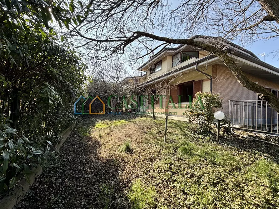 Immagine 2 di Villa in vendita  in STRADA ANTICA DI BUTTIGLIERA ALTA 11 a Rosta