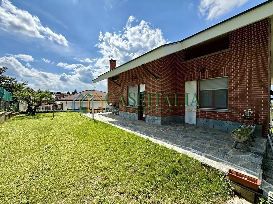 Immagine 25 di Villa in vendita  in Via Ugie 5 a Rosta