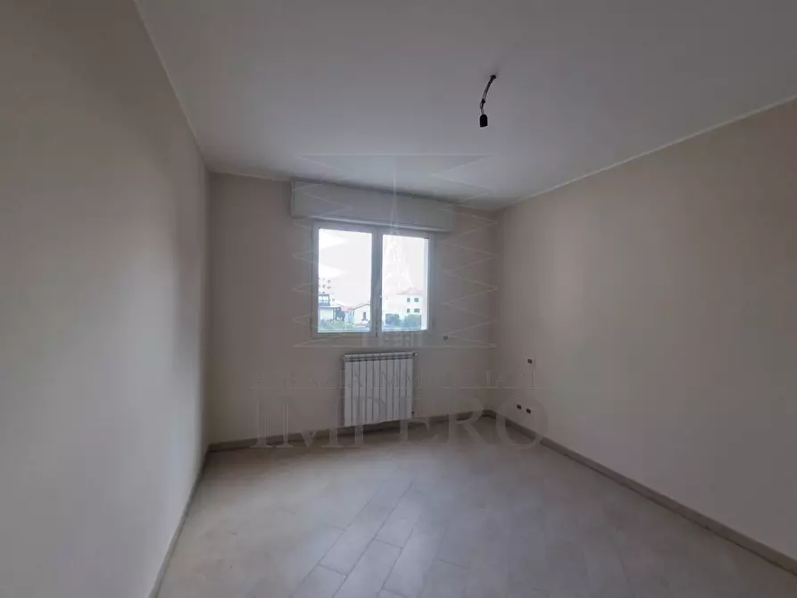 Immagine 7 di Trilocale in vendita  in passeggiata trento trieste 39 a Ventimiglia