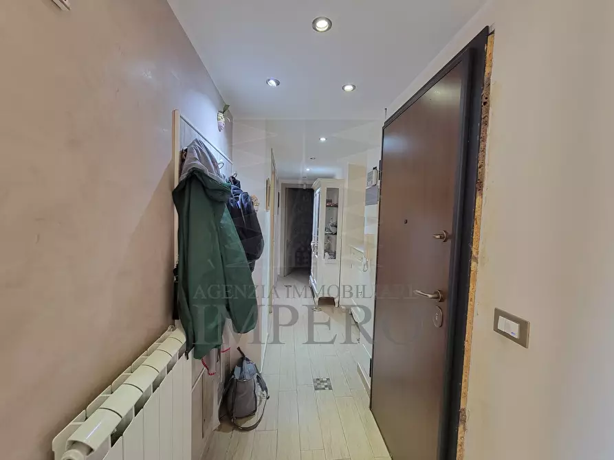 Immagine 14 di Trilocale in vendita  in Via San Secondo 15 a Ventimiglia