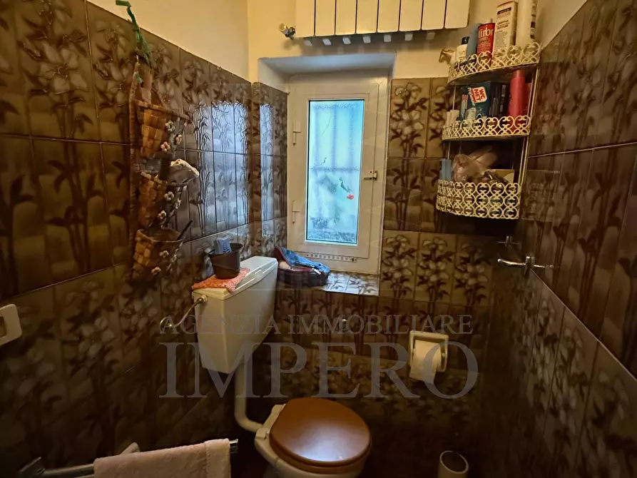 Immagine 17 di Trilocale in vendita  in Via Rocca 3 a Dolceacqua