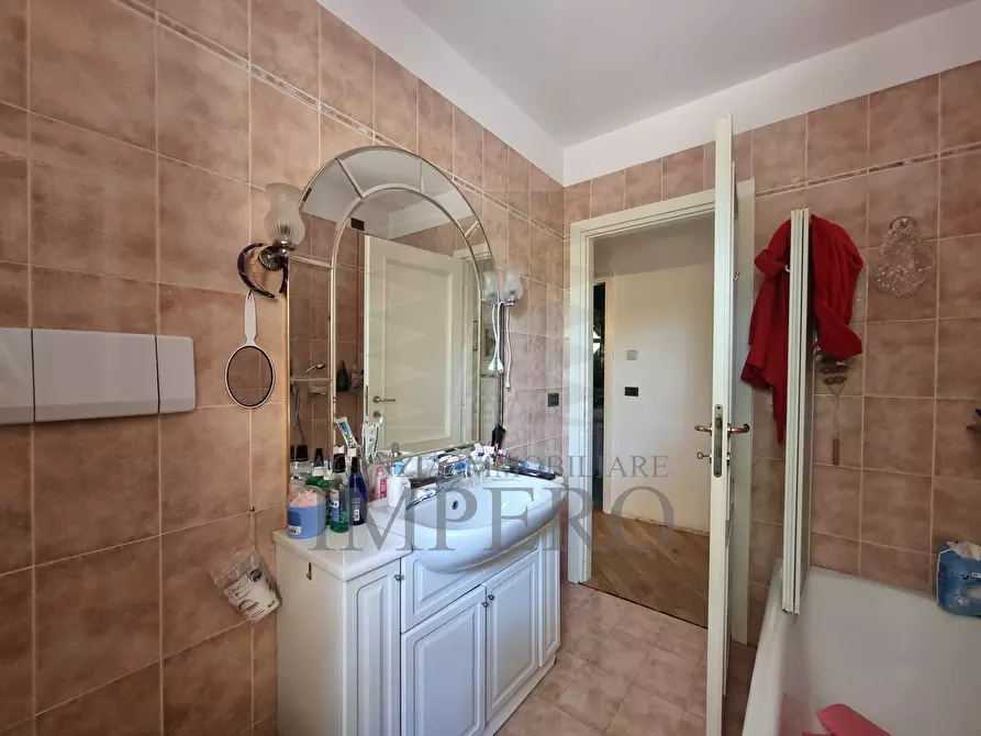 Immagine 15 di Pentalocale in vendita  in Via Romana 88 a Bordighera