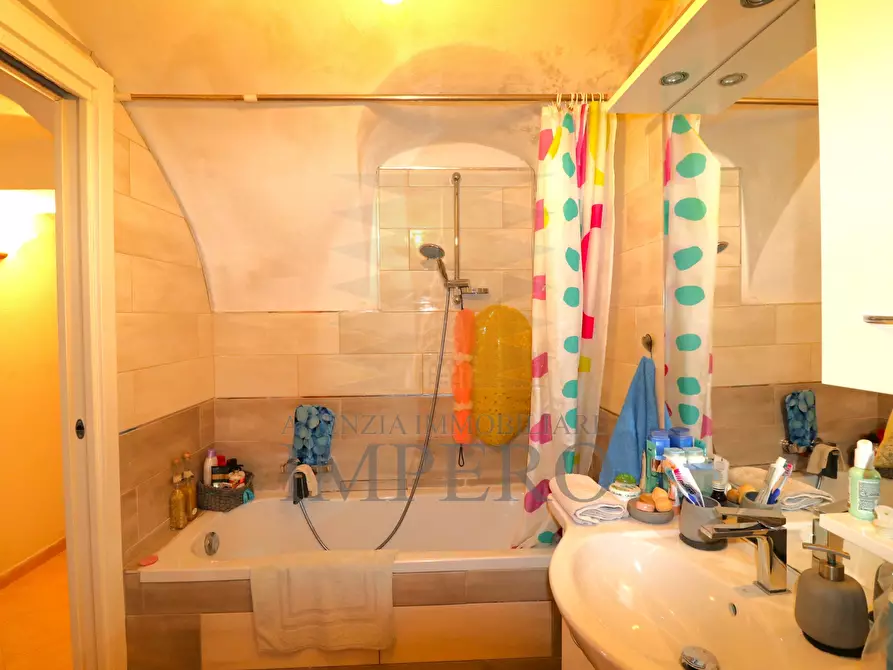 Immagine 26 di Porzione di casa in vendita  in Via San Anfosso Ten. 18 a Ventimiglia