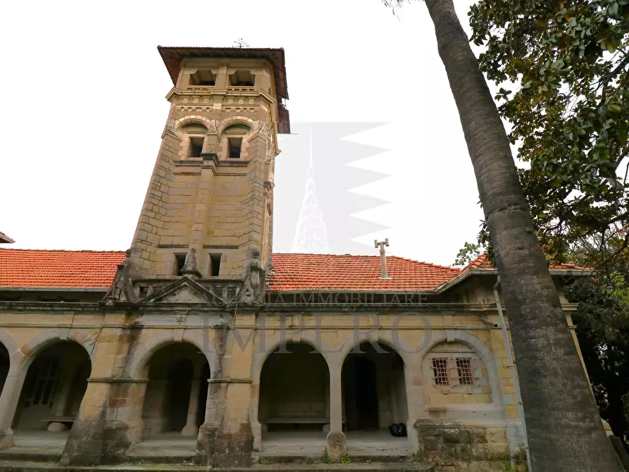 Immagine 34 di Villa in vendita  in Corso Nizza 37 a Ventimiglia