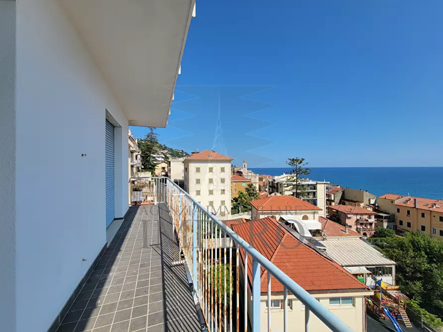 Immagine 37 di Albergo/B&B/Residence in vendita  in via regina margherita 97 a San Remo