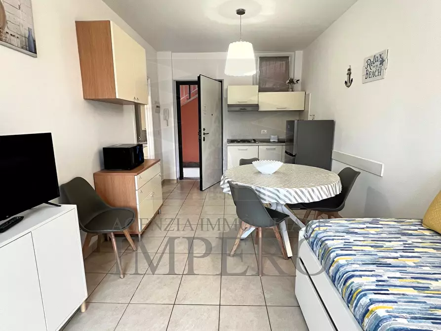 Immagine 27 di Bilocale in vendita  in Via degli Amici 19 a Bordighera