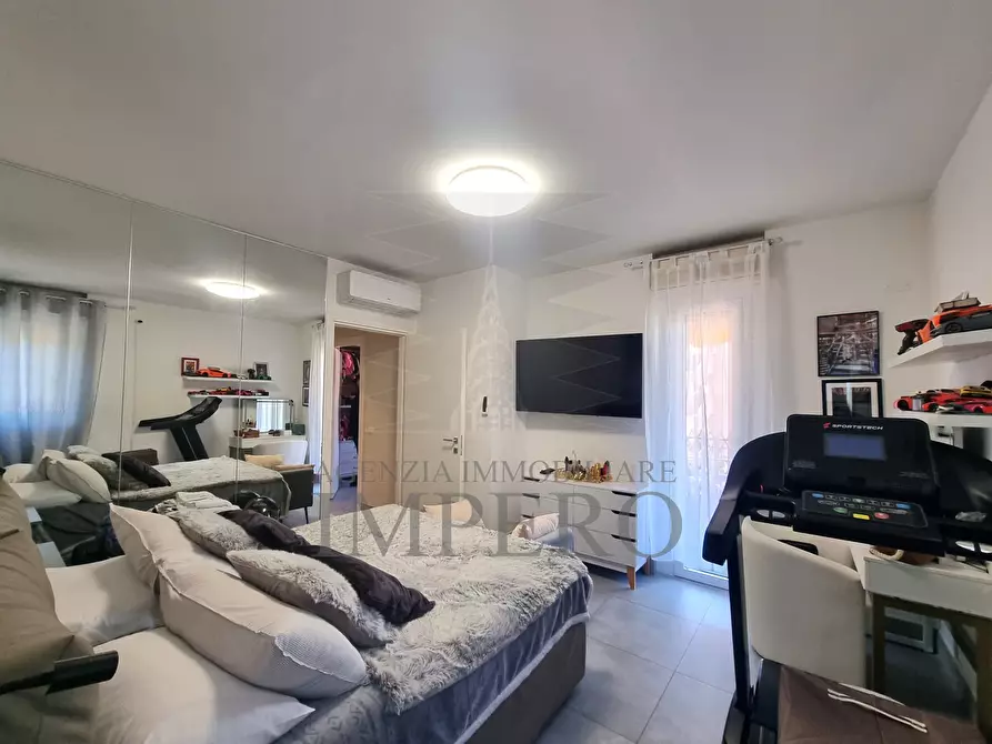 Immagine 9 di Trilocale in vendita  in Via San Secondo 15 a Ventimiglia
