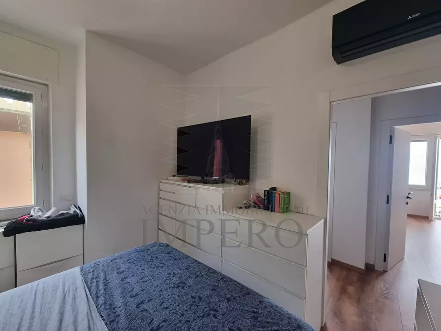 Immagine 12 di Trilocale in vendita  in Passeggiata Cavallotti 59 a Ventimiglia