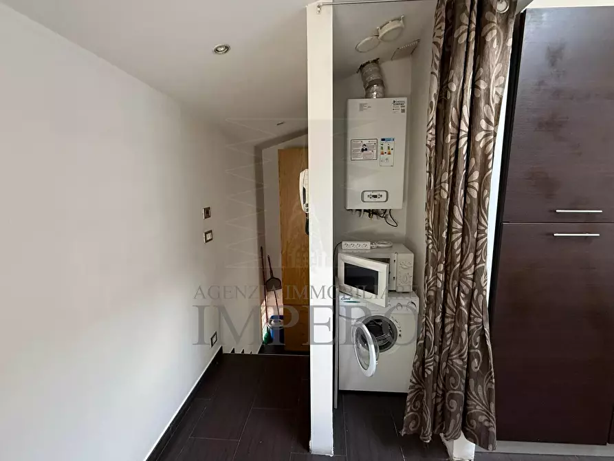Immagine 6 di Bilocale in vendita  in Piazza della Costituente 8 a Ventimiglia