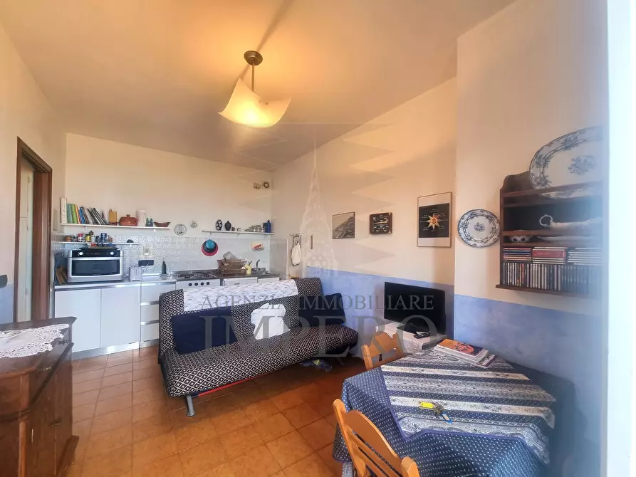 Immagine 2 di Bilocale in vendita  in Corso G. Verdi 17 a Ventimiglia