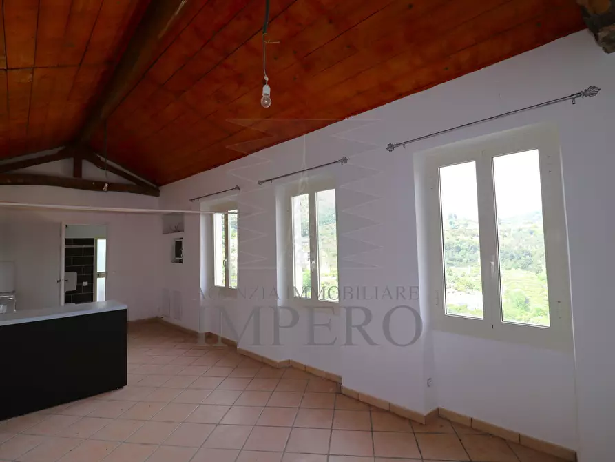 Immagine 3 di Porzione di casa in vendita  in Via L. Alborno 101B a Ventimiglia