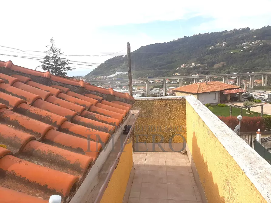 Immagine 14 di Bilocale in vendita  in Via Turistica trav. 9 a Camporosso